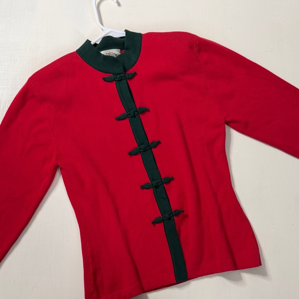 Susan Bristol woman’s cardigan